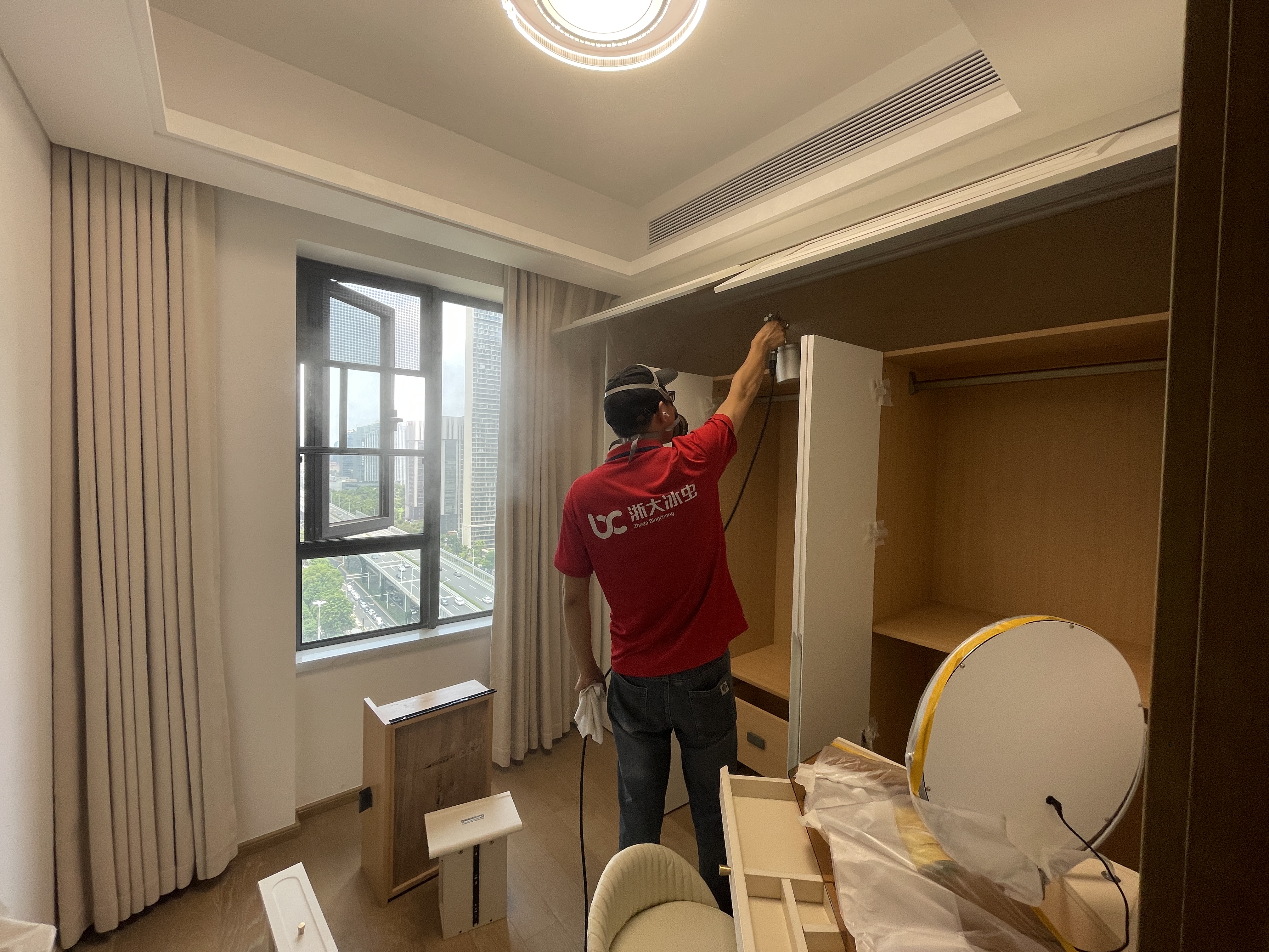 武汉冰虫工程师在地铁